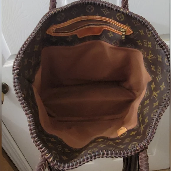 Louis Vuitton Brown Monogram Tote with Tassel Embellishments - Picture 2 of 4